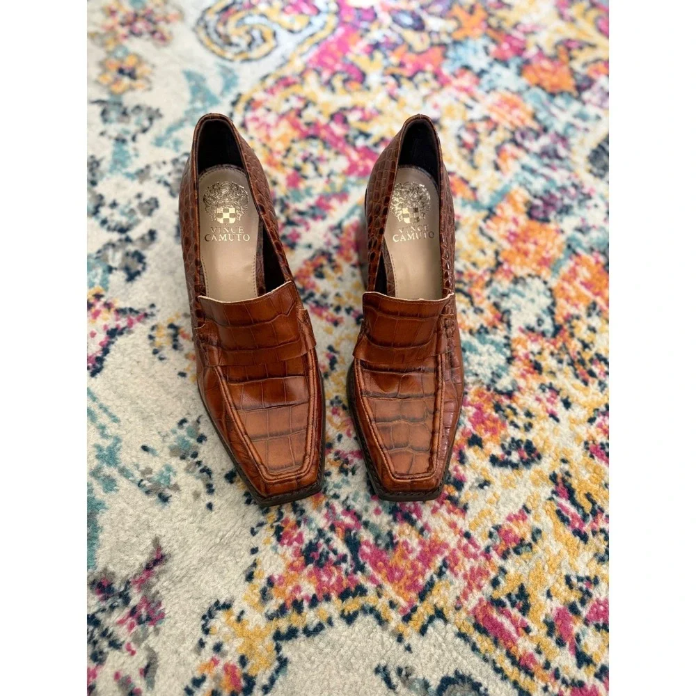 Vince Camuto Segellis Brown Croc Embossed Leather Block Heel Loafers Women's 9.5 - Picture 2 of 8